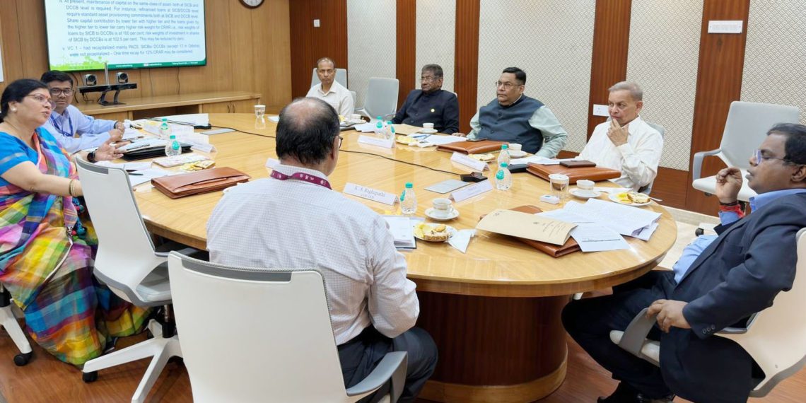 Short Term Credit: Expert Committee meet to tackle issue of 2 tier vs 3 tier