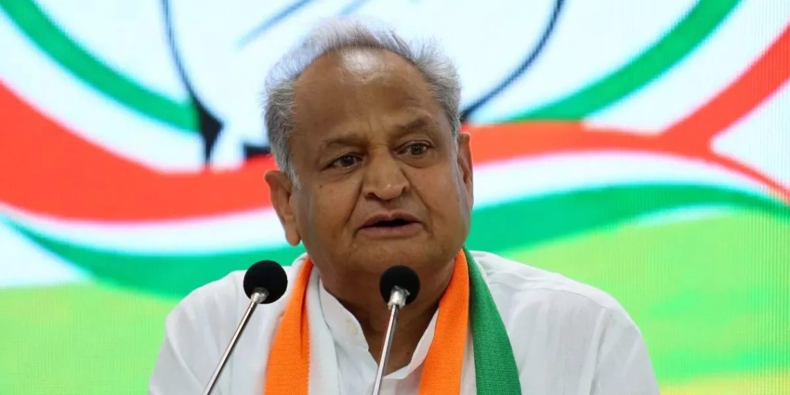 CM Gehlot vows to build co-op godowns in state