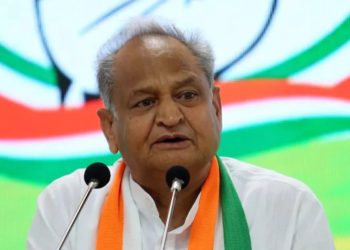CM Gehlot vows to build co-op godowns in state