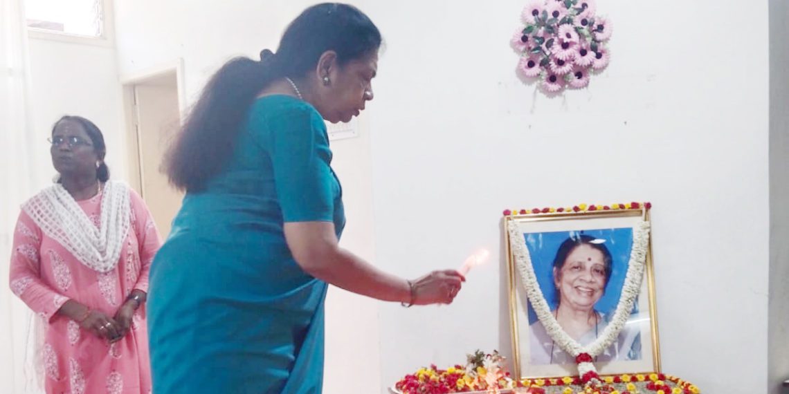 Remembering Jaya: Nandini motivates with stories of women empowerment