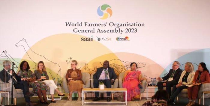 South Africa’s minister lauds ICNW’s Azad for empowering women