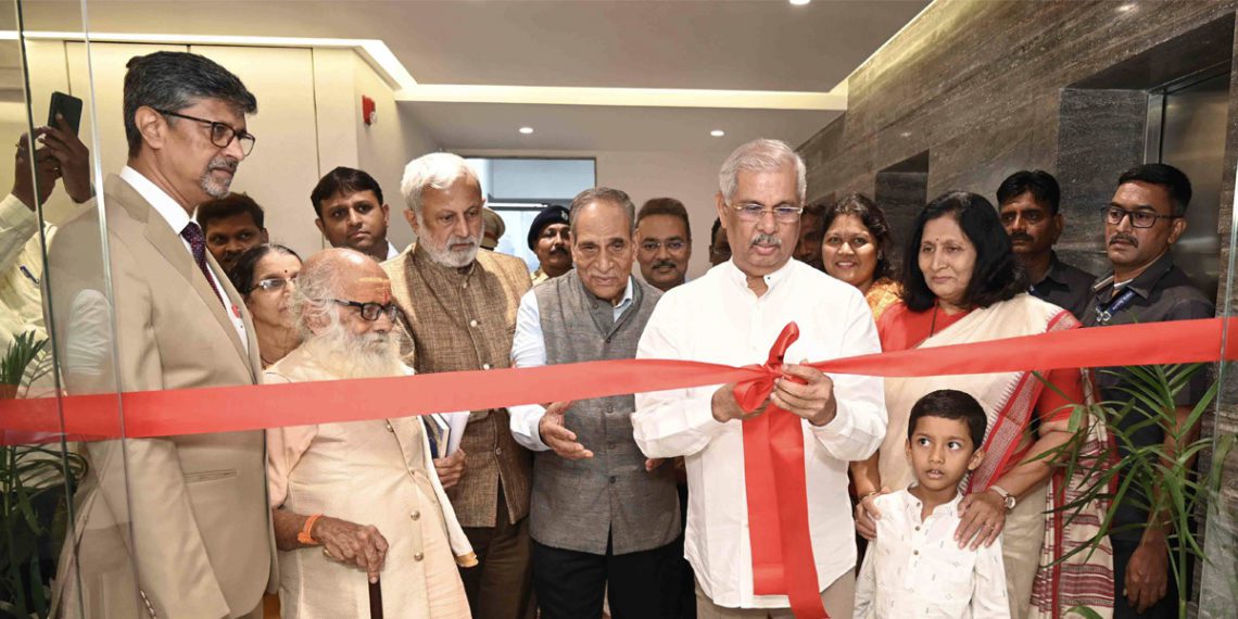 Guv launches Lokmanya Multipurpose’s office; lauds its achievement