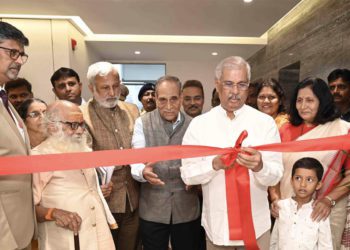 Guv launches Lokmanya Multipurpose’s office; lauds its achievement