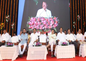 Satara DCCB does well; earns gross profits of Rs 205cr