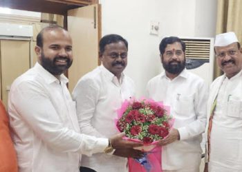 CM felicitates Aurangabad DCCB new Chairman Gadhe