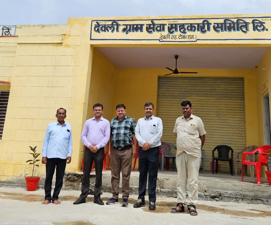 Strengthening coops Ministry official visits PACS