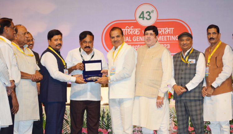 Gowda & Radadiya bag Kribhco’s prestigious awards