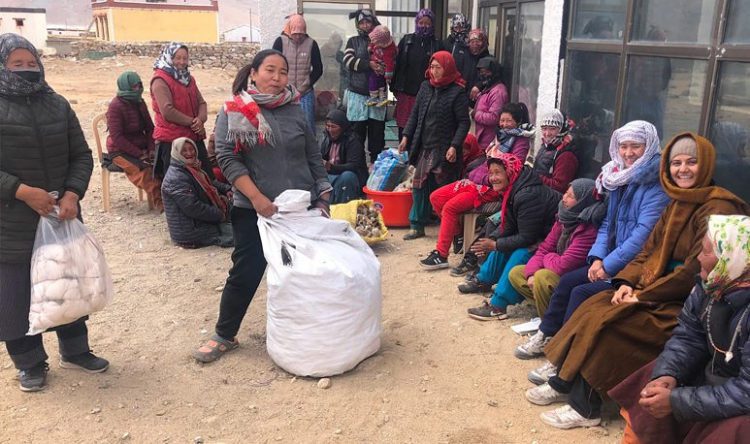 NCUI upbeat as PM lauds Looms of Ladakh co-op