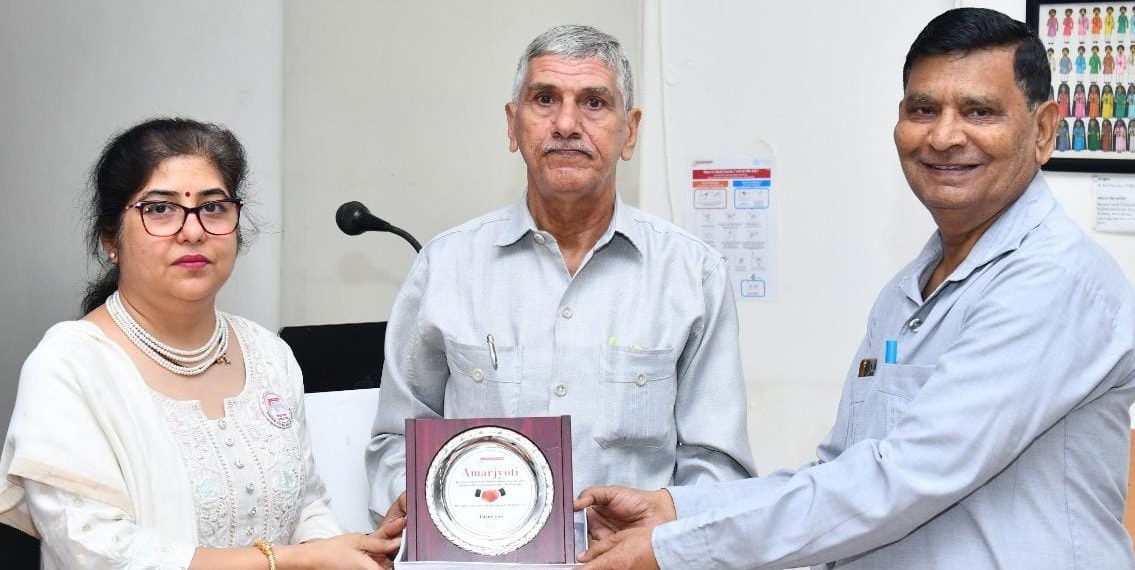 Gajender’s Delhi Health Care Co-op bags award