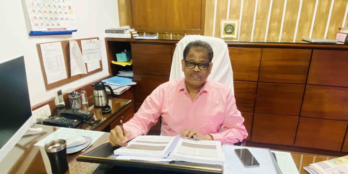 Recasting SCARDBs: NABCONS submits Report, Ravindran goes gaga