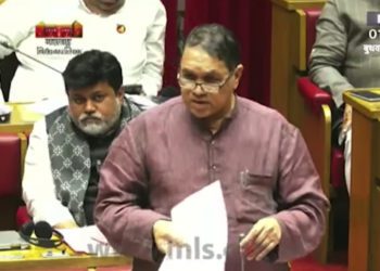 Politicians shielding BoD of Maha State Transport Co-op bank!