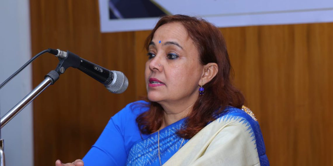 Hema bats for ensuring food security through co-ops