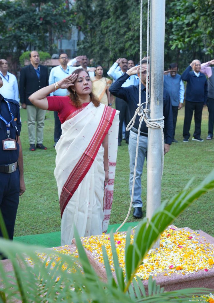 Co-operators celebrate R Day with zest and enthusiasm