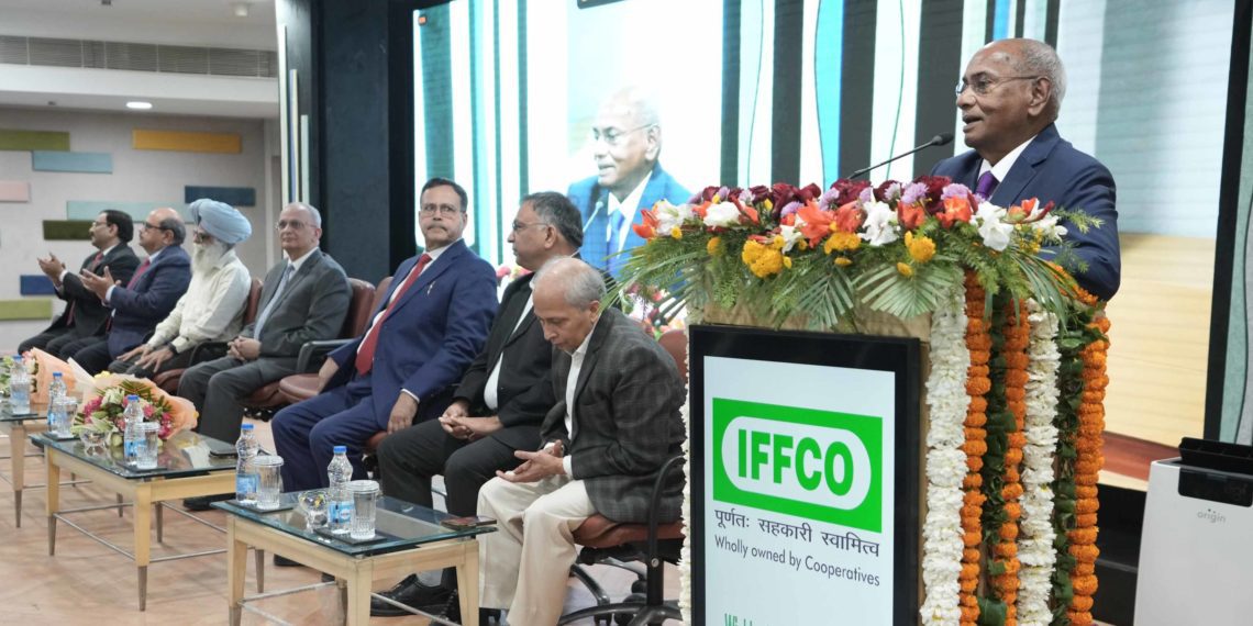 IFFCO: MD greets officers & employees in hybrid mode