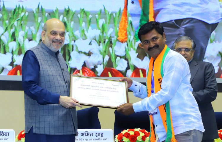 Shah awards Symbolic Certificates to PACS of 5 states