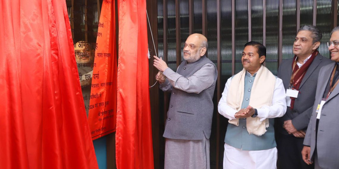 Shah vows to usher in new work culture in cooperative sector