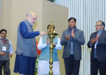 Shah narrates transformative impact of PACS as Jan Aushadhi Kendras