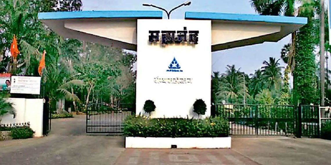 Mahanand Dairy: Controversy over transfer of operations to NDDB