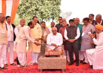 Gujarat  CM inaugurates Sahakar Bhawan in Ahmedabad