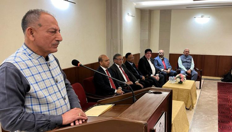 Cooperative Secretary Bhutani discovers Paradigm Shift in Ministry