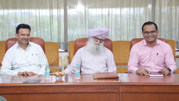 IFFCO aligns with Green Hydrogen Mission; signs MoU with ACME