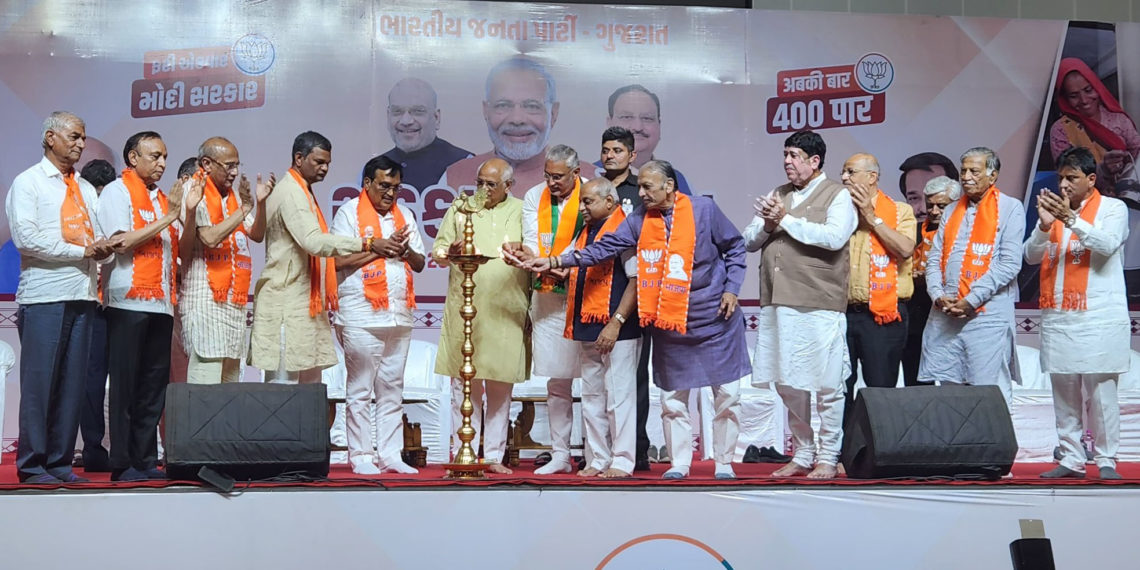 Gujarat State BJP holds Co-op Summit at Tri-Mandir, Adalaj