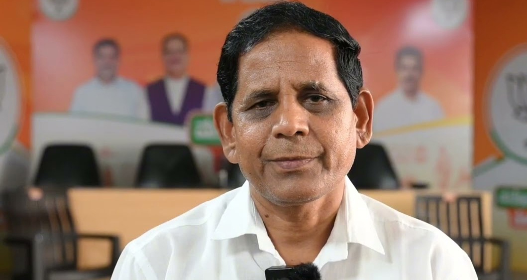 Co-operators bat for Gurunath Jantikar for LS seat