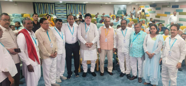 IFFCO Elections: Despite BJP Party whip, Radadiya defeats Gota