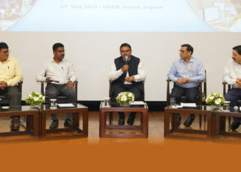 NDDB Panellists propose Centre of Excellence for dairy co-ops