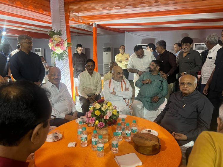 Co-operators congratulate Modi and Shah on New Government