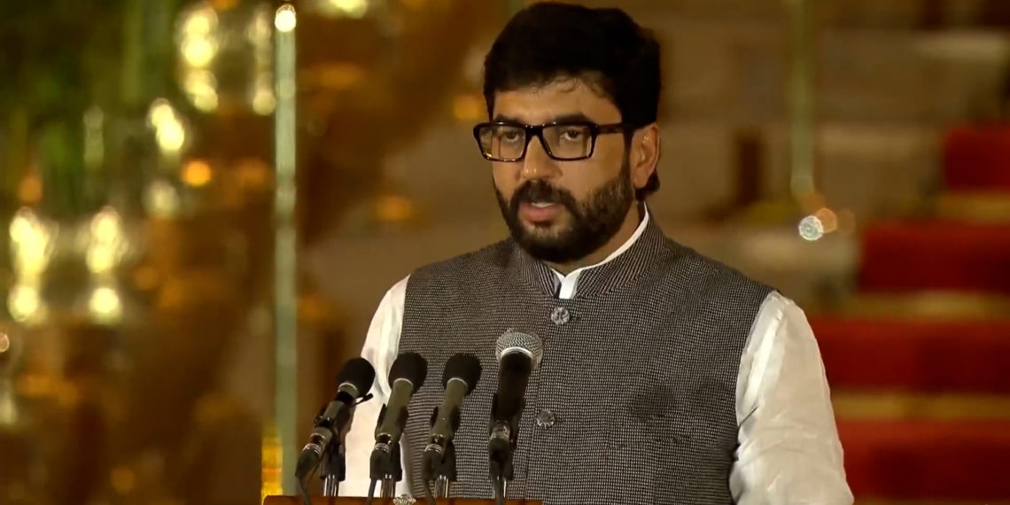 Know your Minister- Murlidhar Mohol, MoS Cooperation