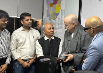 IFFCO: Kumar discusses Nano with Vice-Governor in Brazil