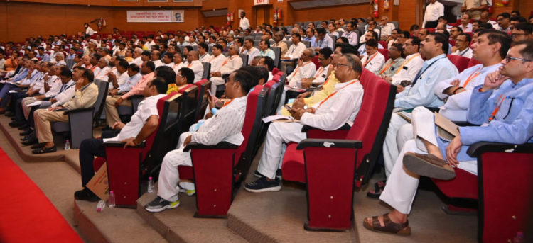 UP StCb hosts ‘Sahkar Se Samriddhi’ Conference; who’s who attend