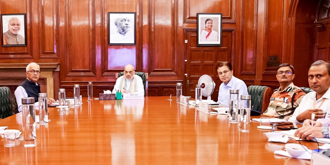 Shah for development of border villages thru’ co-ops