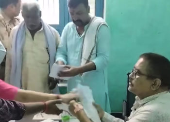 BJP MLA snatches nomination papers? Video goes viral