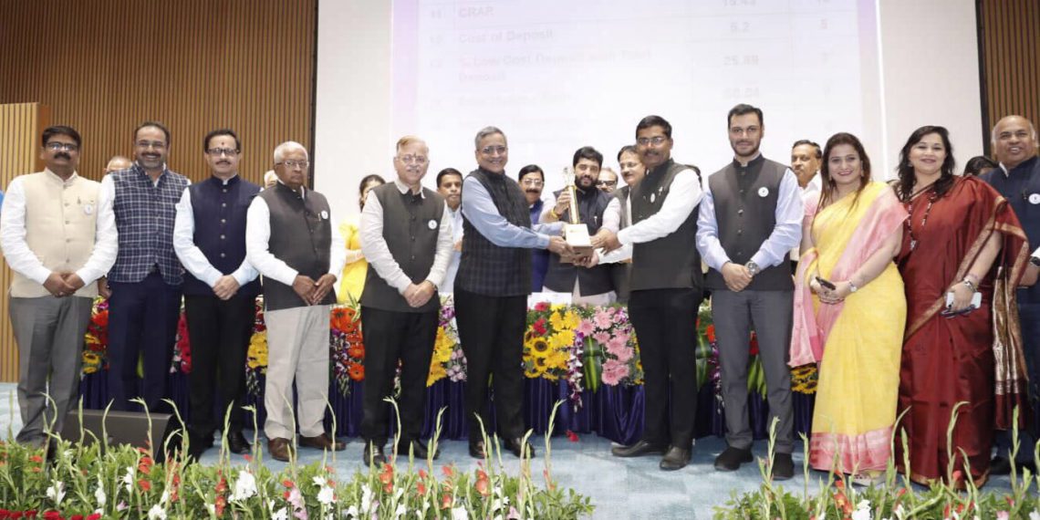 Mohol confers ‘Best Co-op Bank’ Award to Cosmos Bank