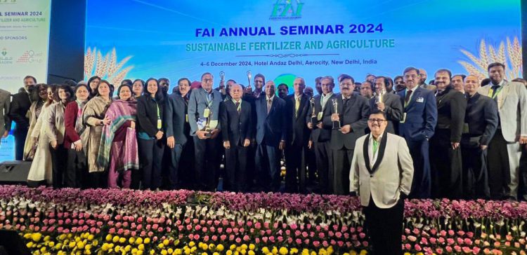 FAI Seminar: Dr Rai & Dr Gulati bag US Awasthi IFFCO Lifetime Awards