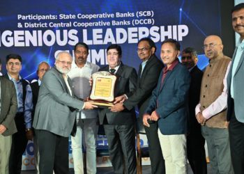 Dileep Sanghani receives Lifetime Achievement Award at Goa Summit