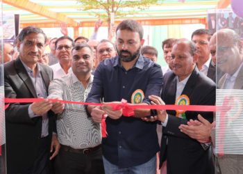 Radadiya opens 27th branch of Varachha Co-op Bank