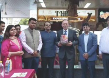 Former PM of Australia visits NAFED Millet stall at Dilli Haat