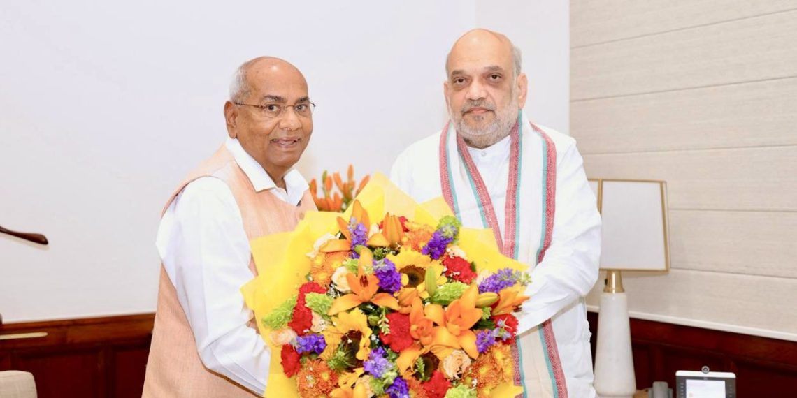 IFFCO MD meets Shah, discusses Golden Jubilee & Co-ops