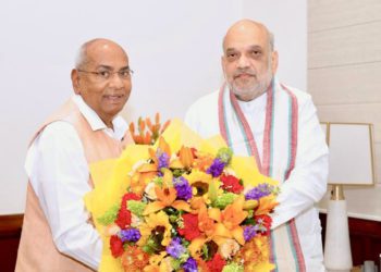 IFFCO MD meets Shah, discusses Golden Jubilee & Co-ops