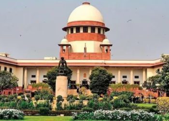 Adarsh Co-op: SC cancels bail, orders accused to surrender