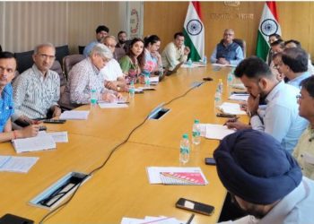 Centre reviews Co-op Federations’ outreach progress