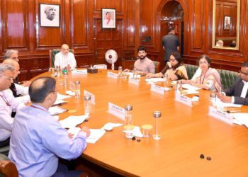 Shah holds Dairy Co-op meet, unveils three new Multi-State bodies