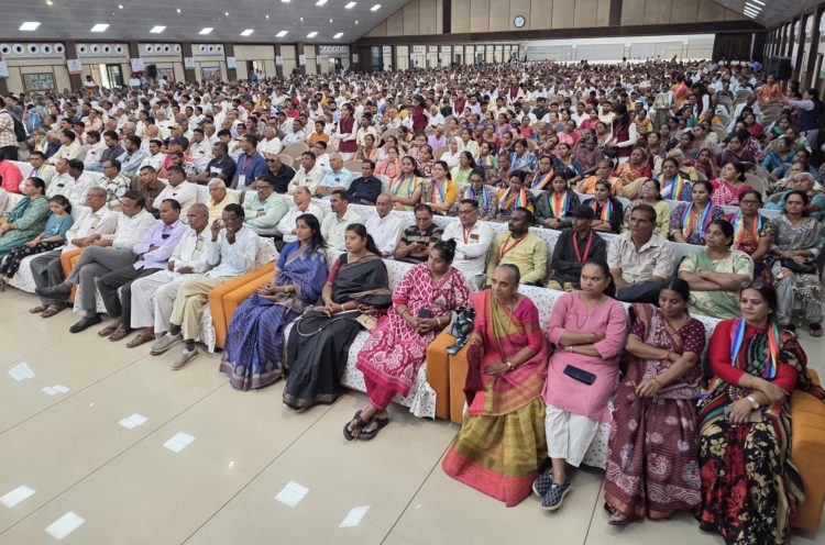 Kaira DCCB holds mega co-op event, introduces Aadhaar enabled Payment