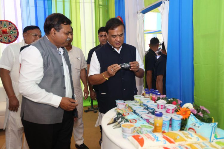 White Revolution in Assam: CM plans to establish 4,000 Dairy Co-ops