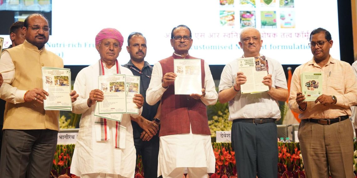 ICAR celebrates 97th Foundation Day, Chouhan attends