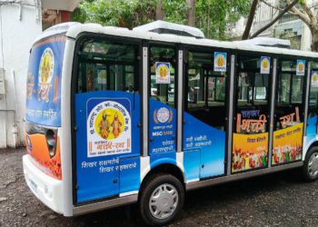 MSCB donates Sahakar Bhakti-Rath to a temple