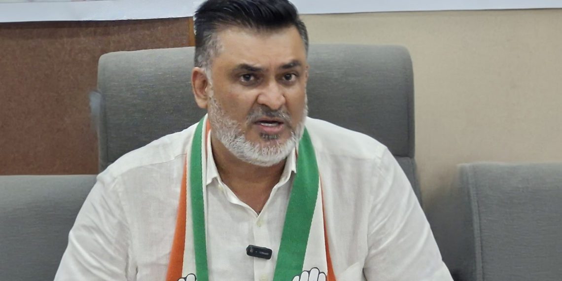 Surat Co-op leader seeks ouster of long-serving Directors